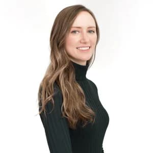 Sarah Middleton, REALTOR® headshot